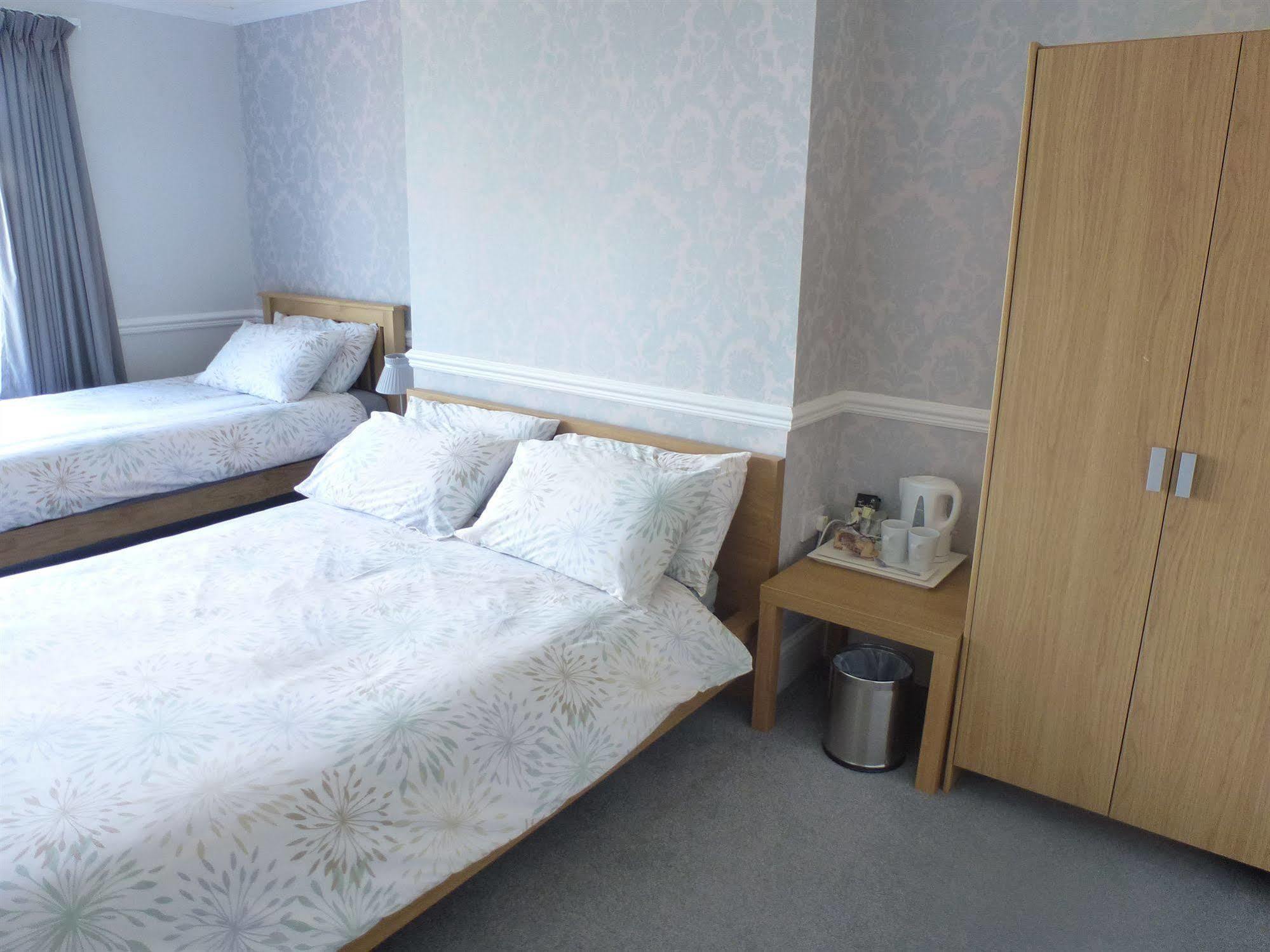 Hotel Orrell Park Liverpool